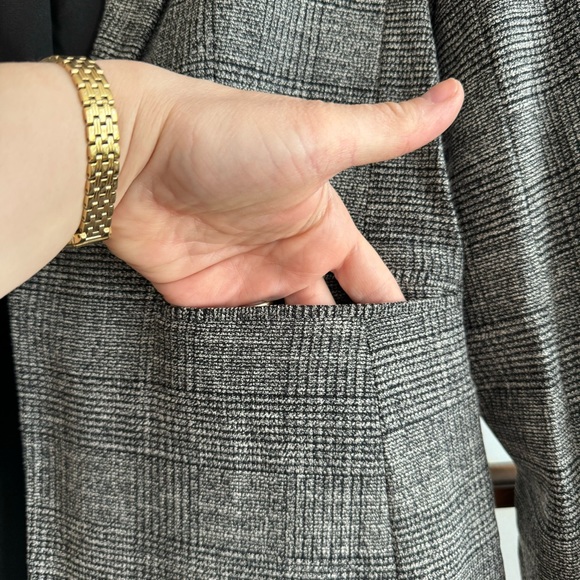 H&M BRAND NEW BLAZER, never worn, gray, office corporate, everyday, pockets - Picture 7 of 12